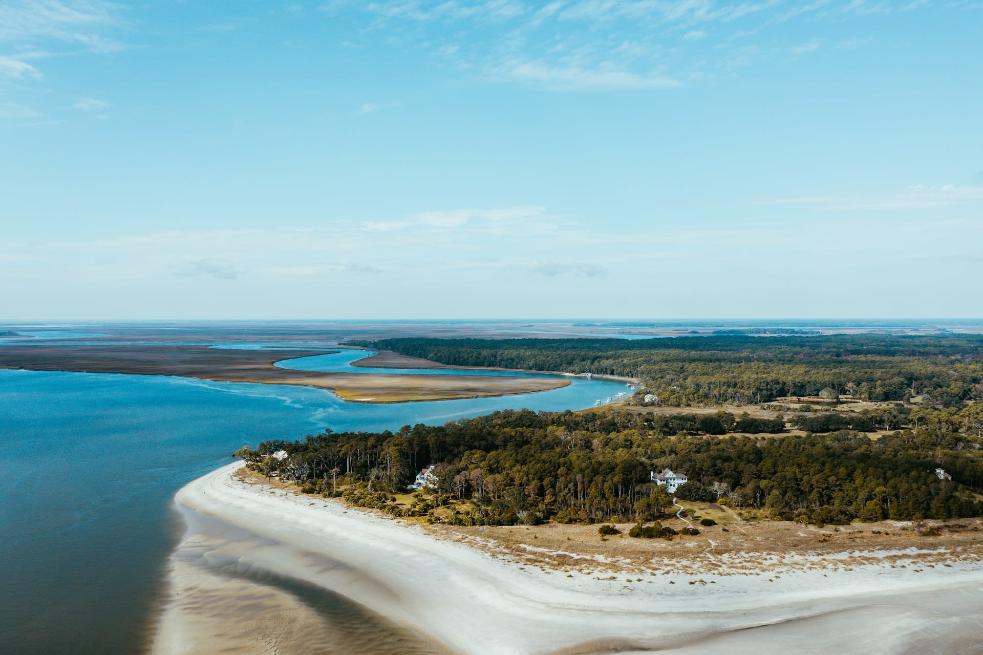Why Is Daufuskie Island Such a Unique Travel Destination?