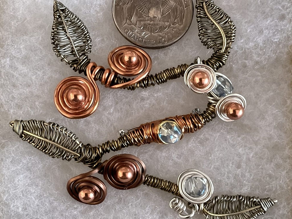 Thumbnail: Dual Tone Shield Brooch