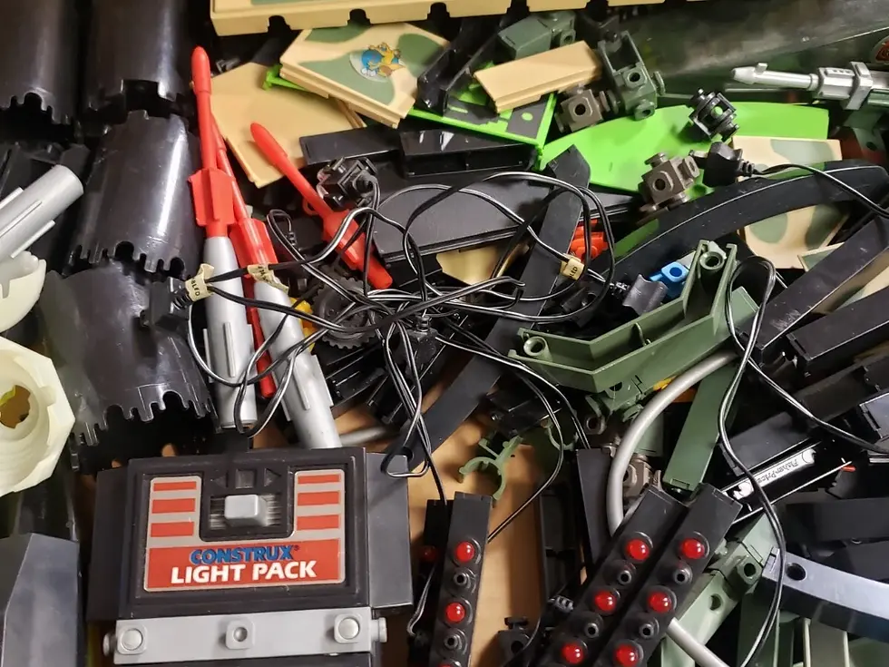 Thumbnail: Construx Laser Demon 6225 Building System