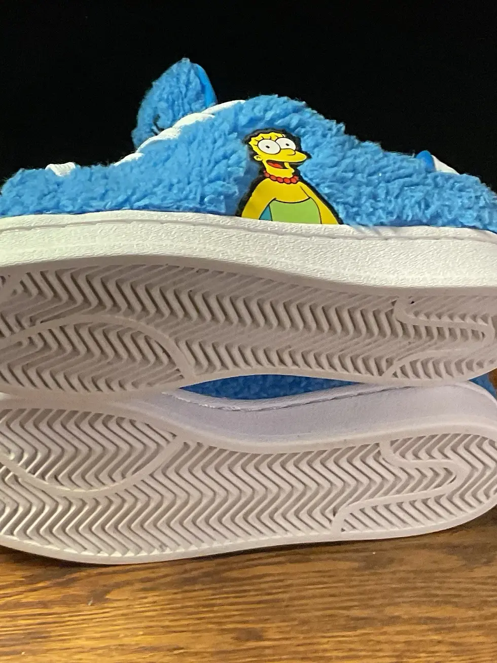 Thumbnail: Adidas Superstar x Simpsons Marge Size 5 Kids