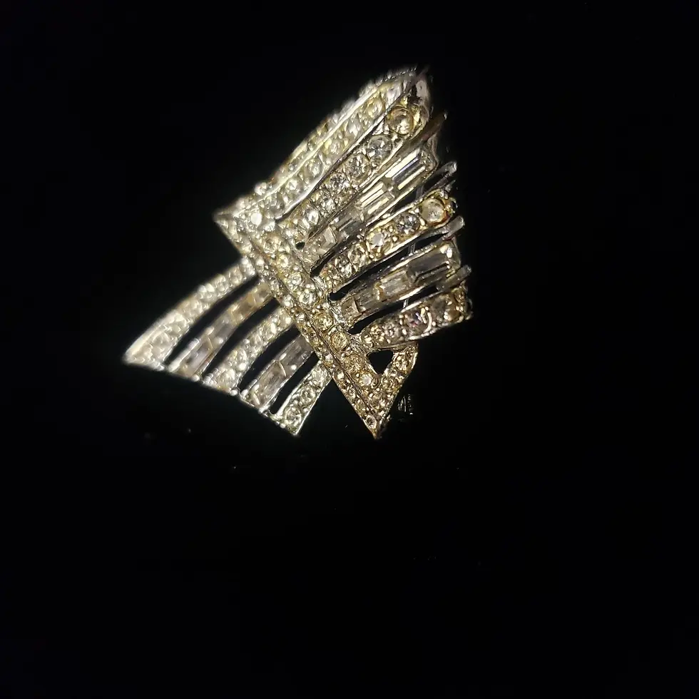 Thumbnail: Boucher Baguette Rhinestone Ribbon Brooch
