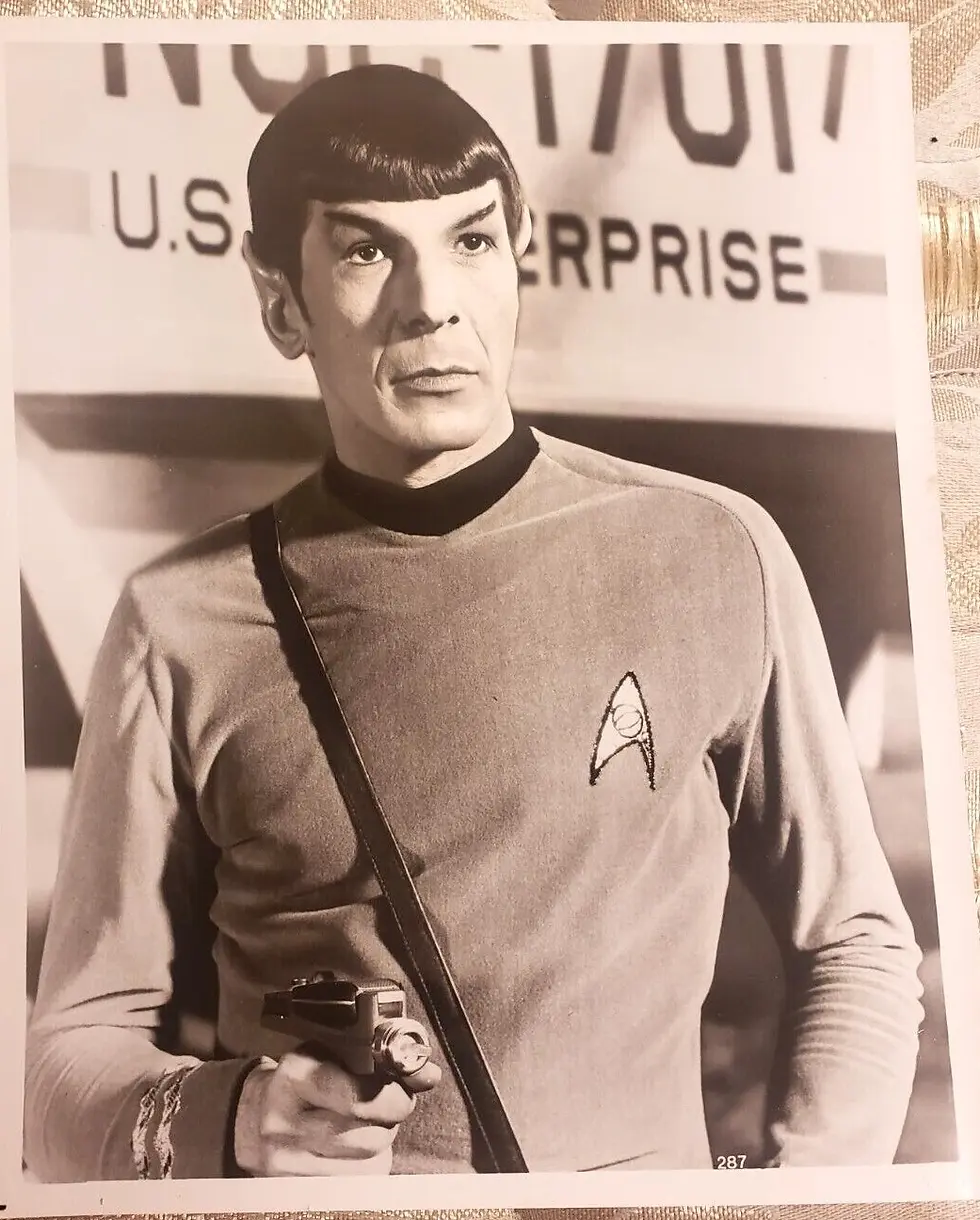 Thumbnail: 8 Star Trek 8x10 B&W Enterprise Photos