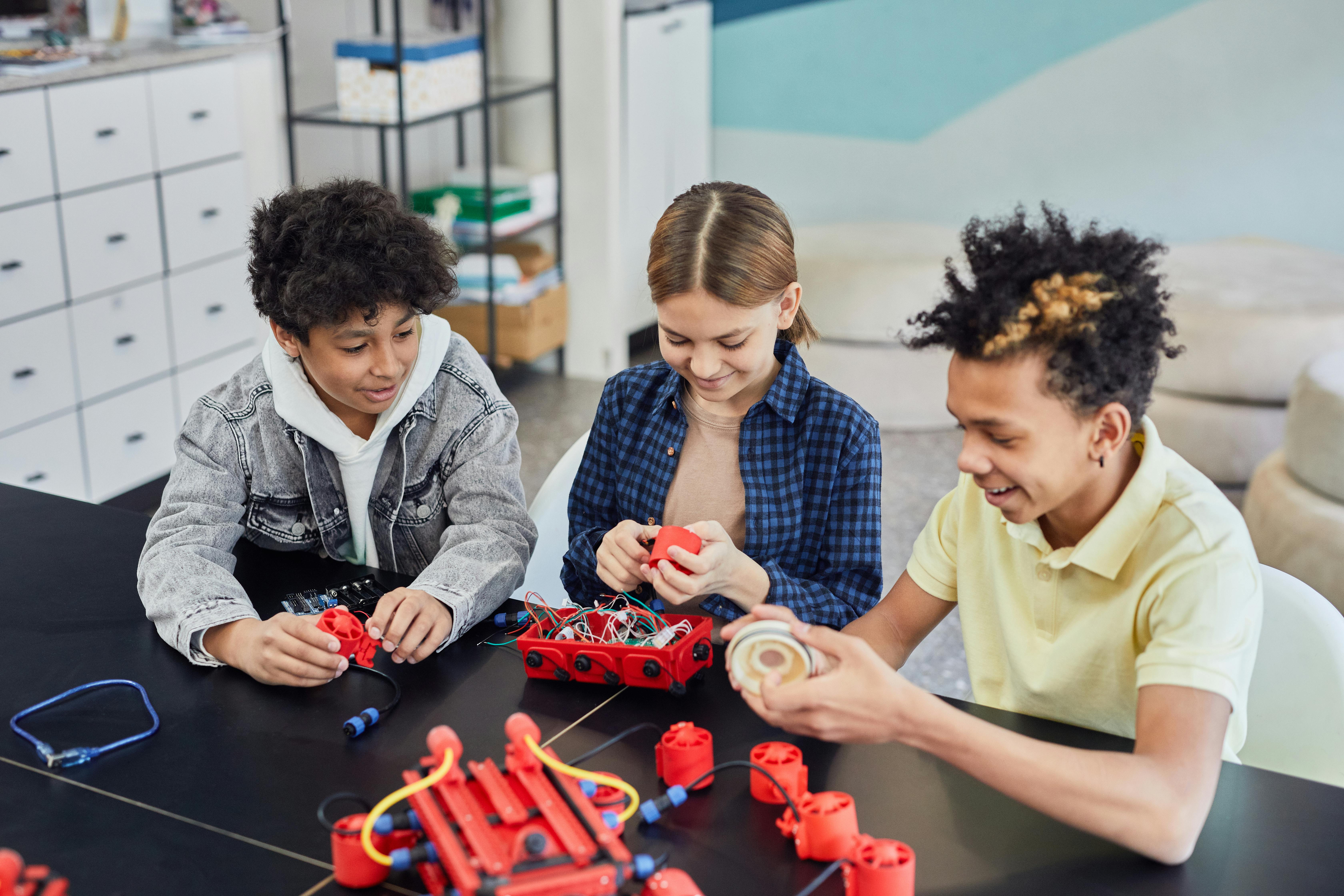 Maximizing Critical Thinking: STEM Education for Gifted Kids