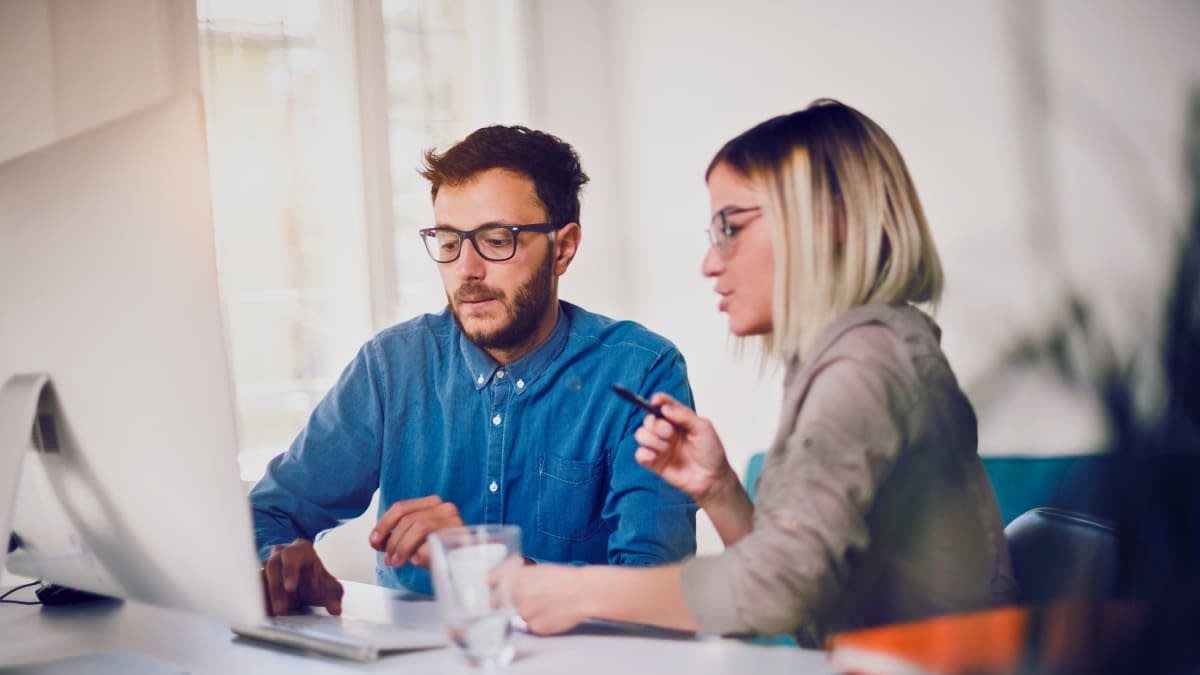 Why Alzheimer’s In-Service Training Is Crucial for Businesses