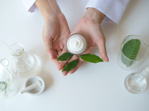 The Importance of Natural Ingredients in Skincare Products