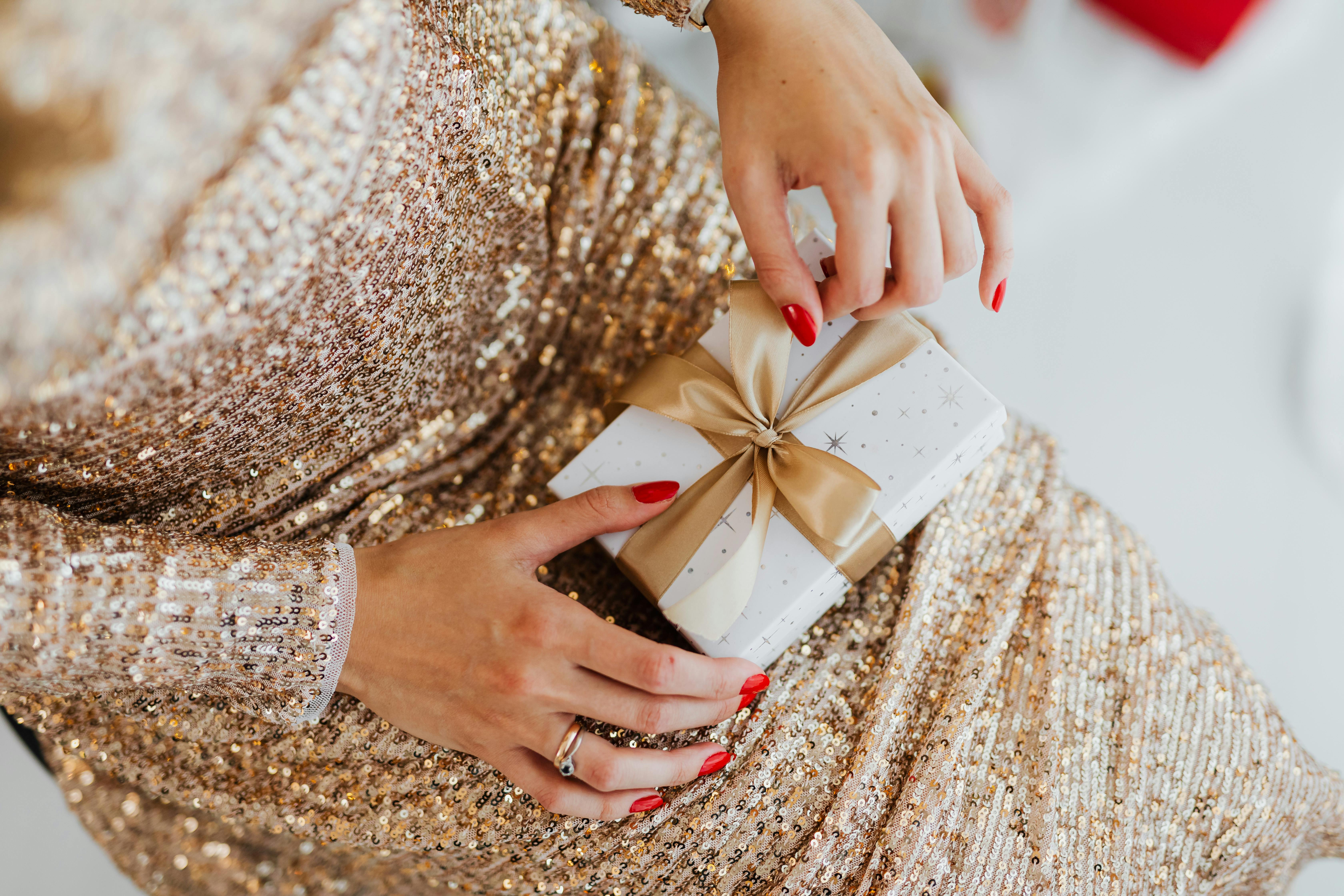 Looking for a Unique Holiday Gift? Try Handmade Jewelry!