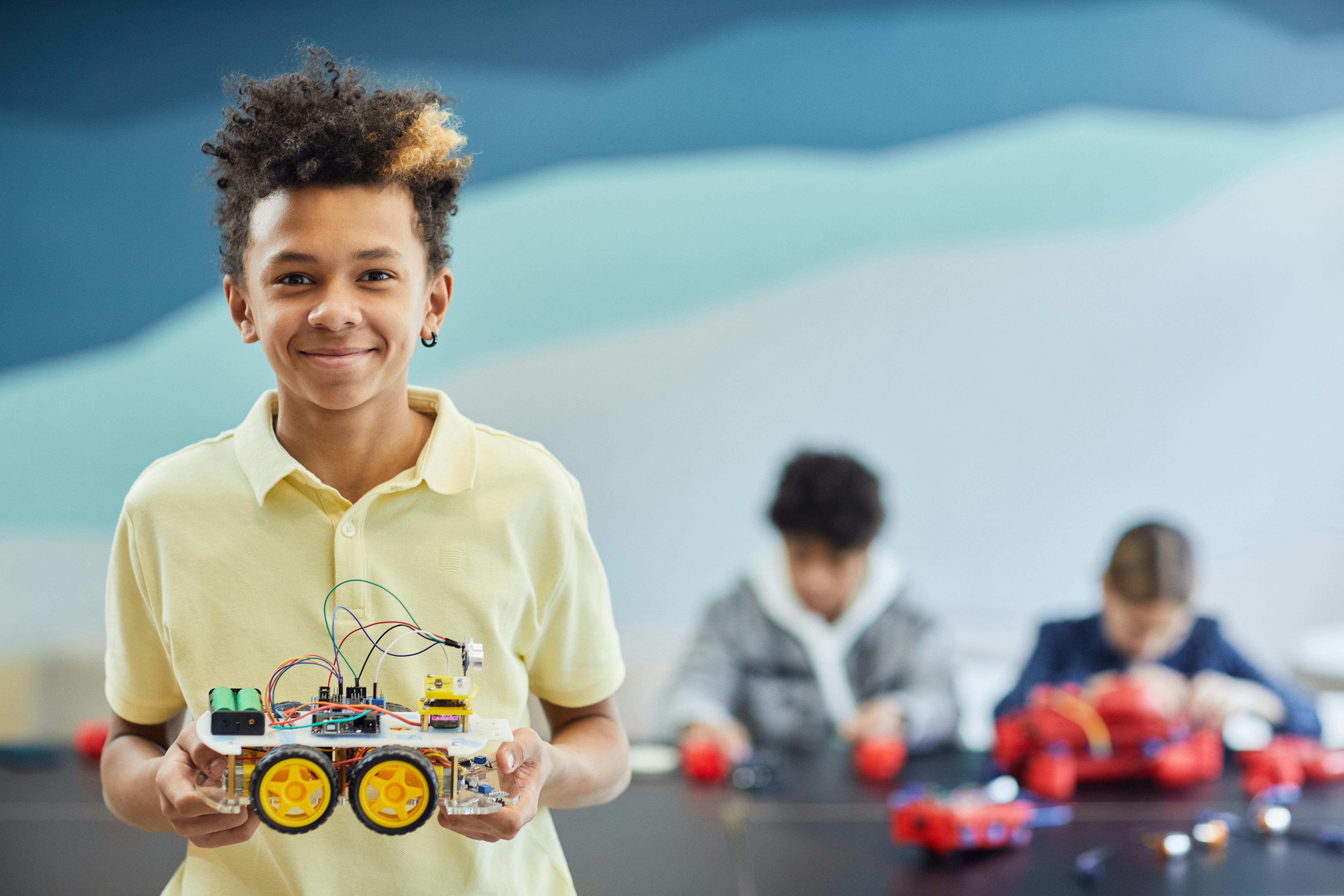 Making the Decision: Choosing a STEM Camp for Your Child