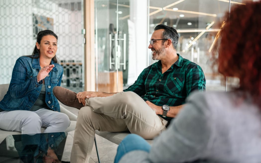 Empowerment Coaching or Therapy: What Fits You in 2026?