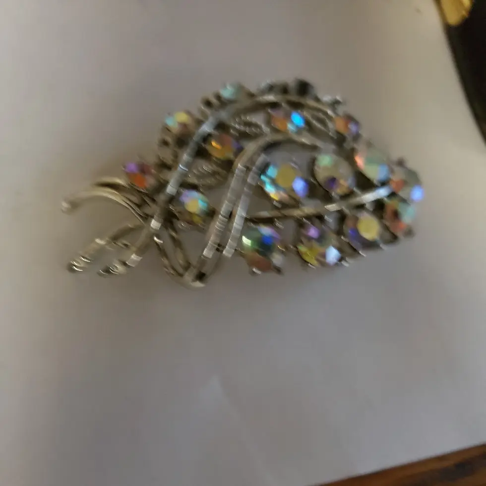 Thumbnail: Vintage Coro 1950s Leaf Brooch Pin Rhodium