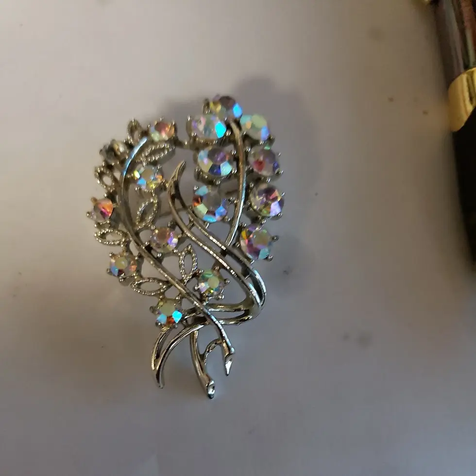 Thumbnail: Vintage Coro 1950s Leaf Brooch Pin Rhodium