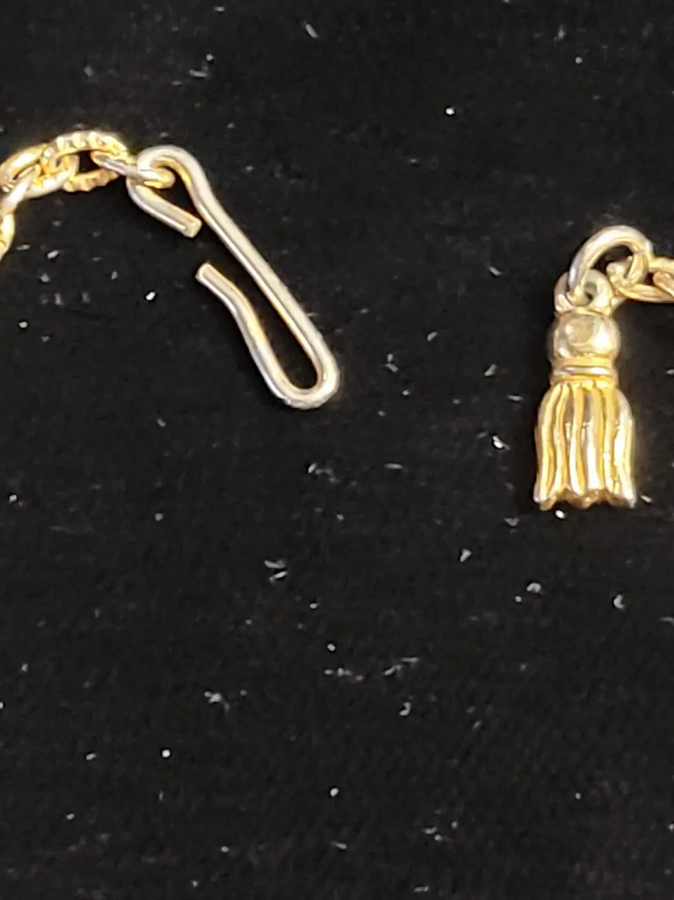 Thumbnail: Vintage Coro 1950s Gold Resin Acorn Choker