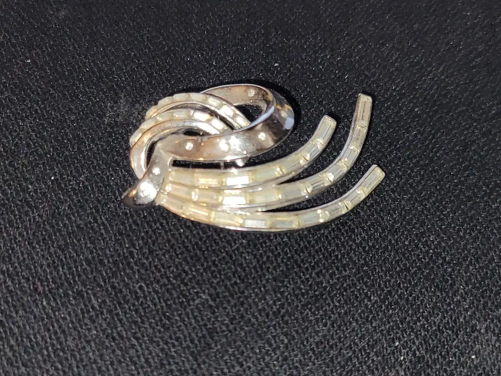 Thumbnail: Crown Trifari Comet Rhodium Rhinestone Brooch