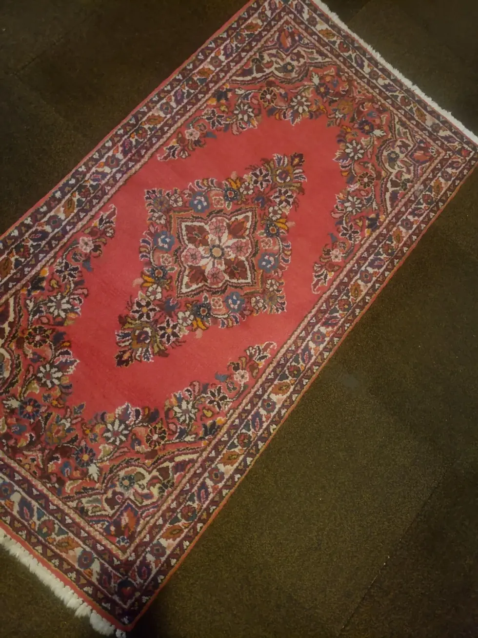 Thumbnail: Handmade Super Sarouk Wool Rug 29x60in