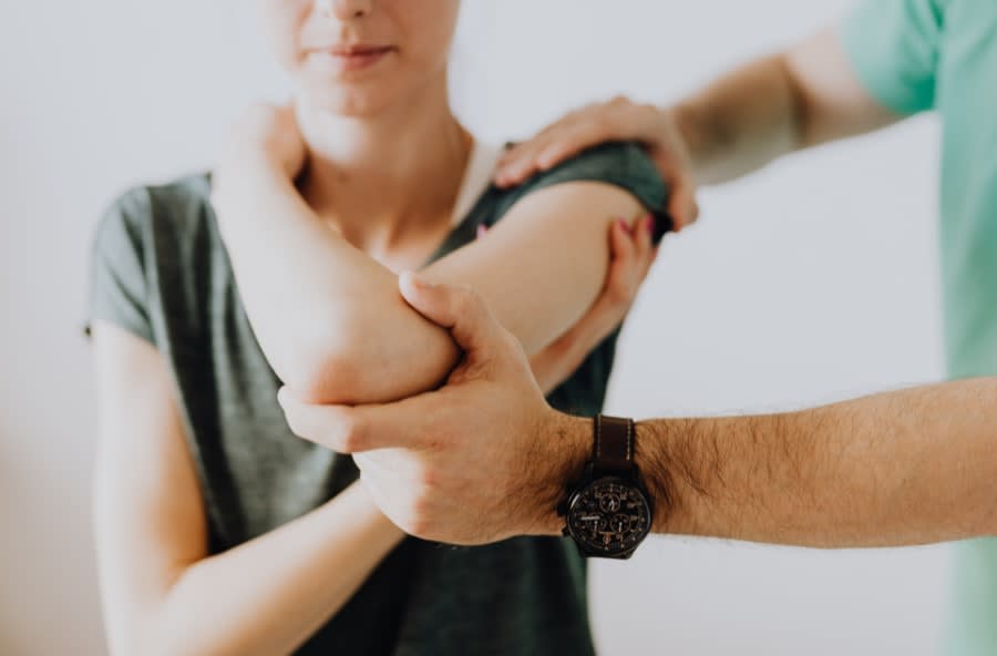 How Physical Therapy Improves Mobility and Movement