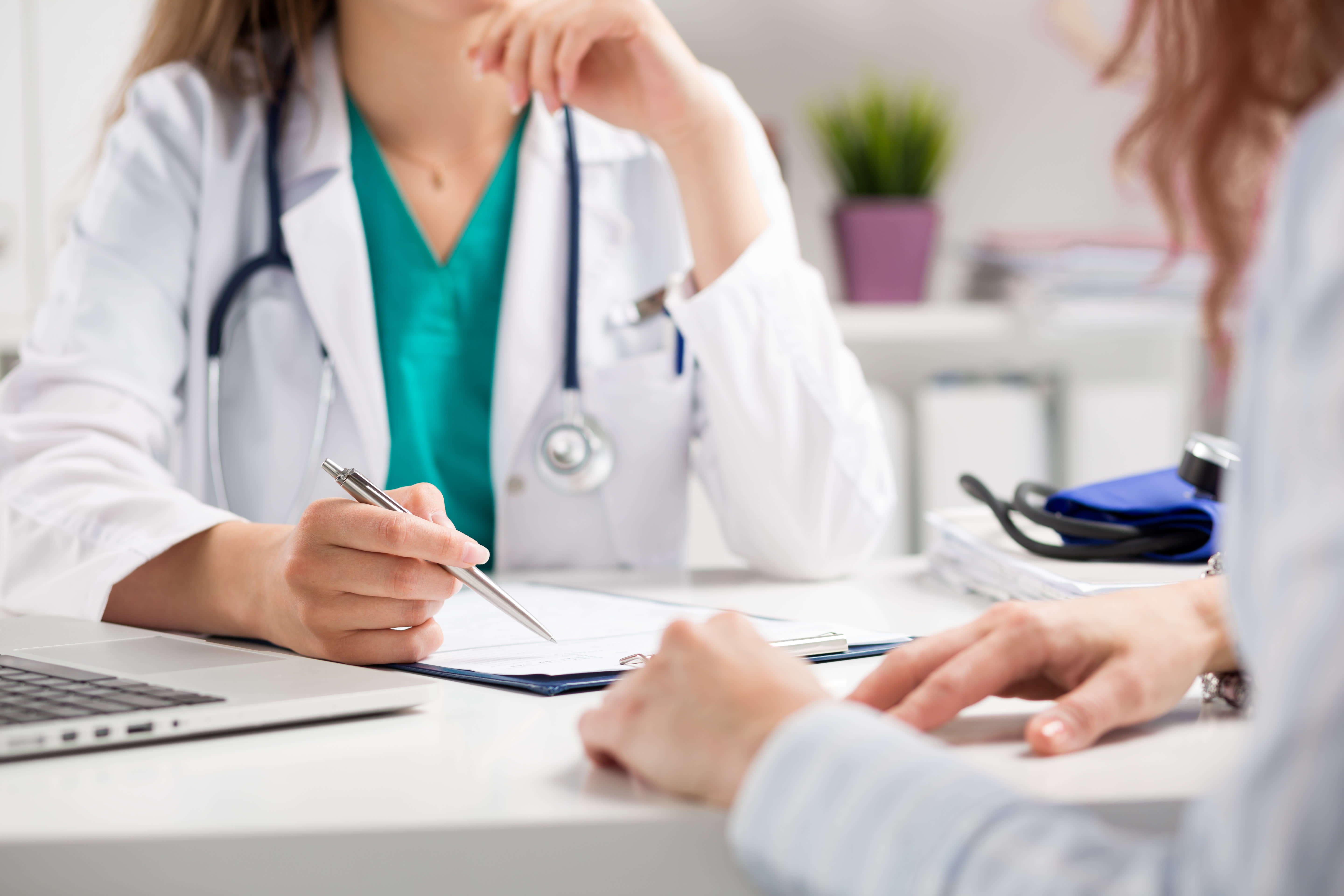 Managing Chronic Diseases: Key Causes, Symptoms, and Prevention Strategies