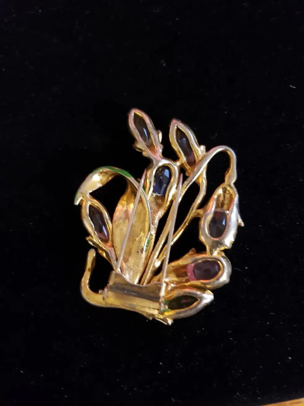 Thumbnail: Vintage 1940s Floral Fur Clip Green Black