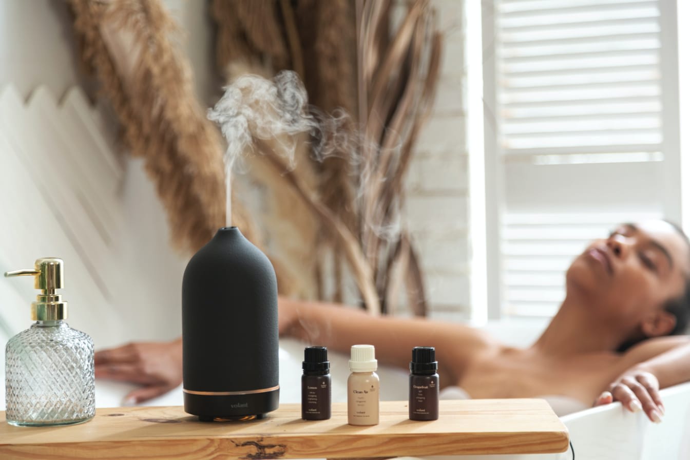 Essential Oils for Stress: A Guide for Professionals Under High Pressure