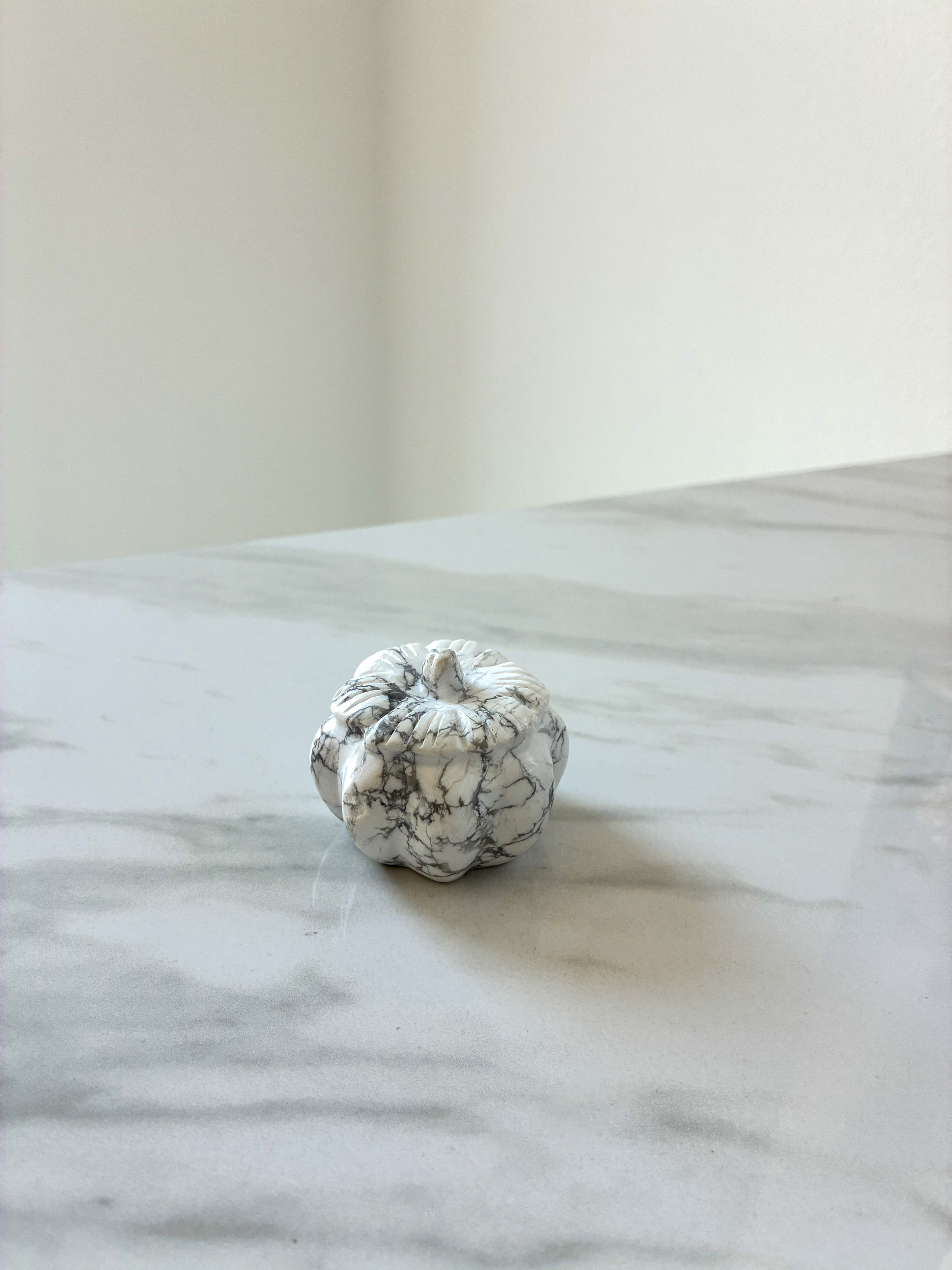 Howlite Pumpkin