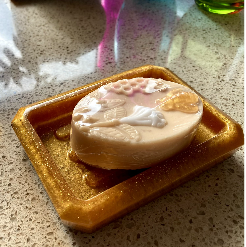 Thumbnail: Handcrafted Resin Soap Dish