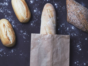 Efficient and effective compensation for fluctuating flour quality