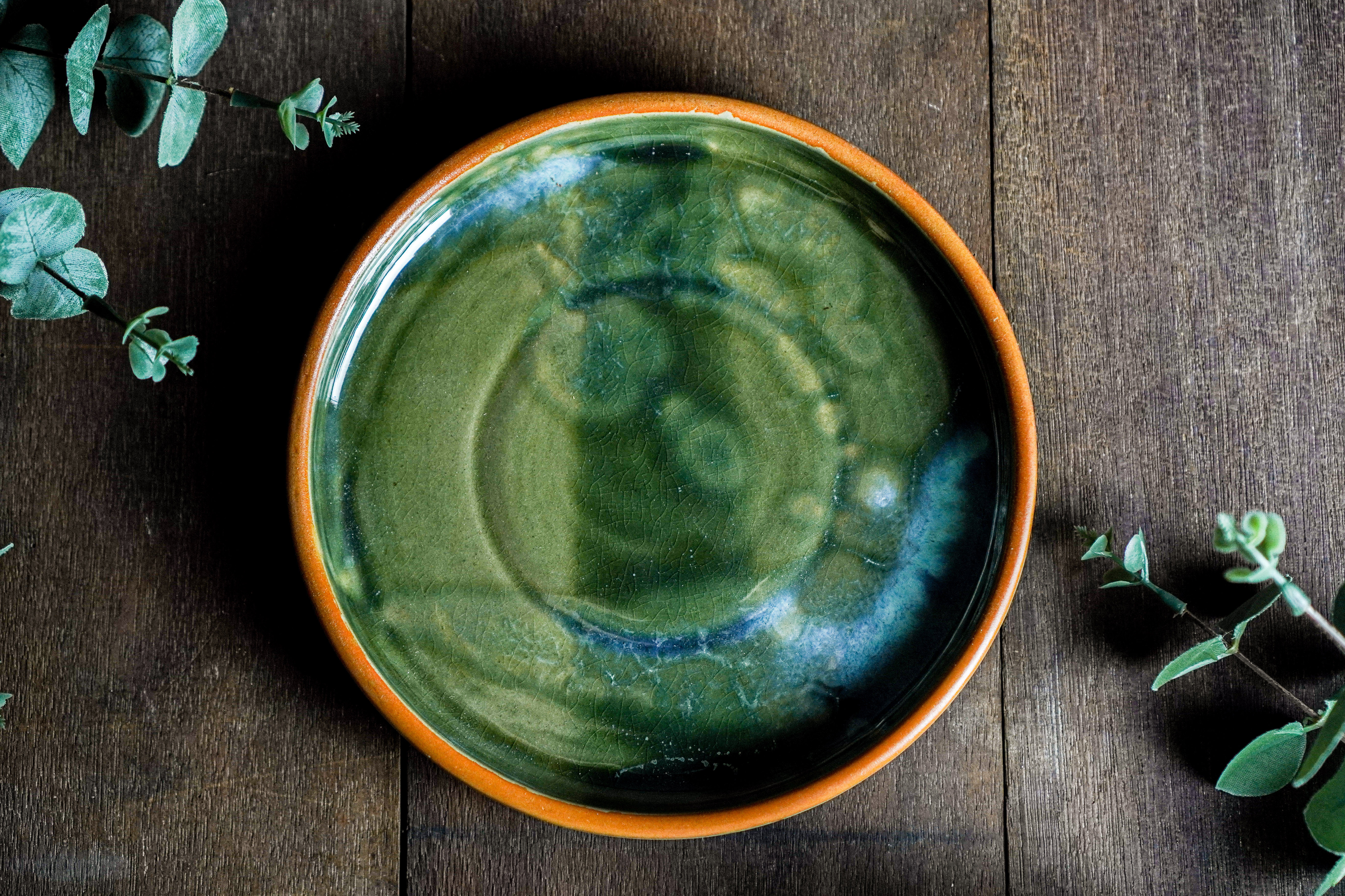 匠人8” 陶盘 / 8" Plate - Green
