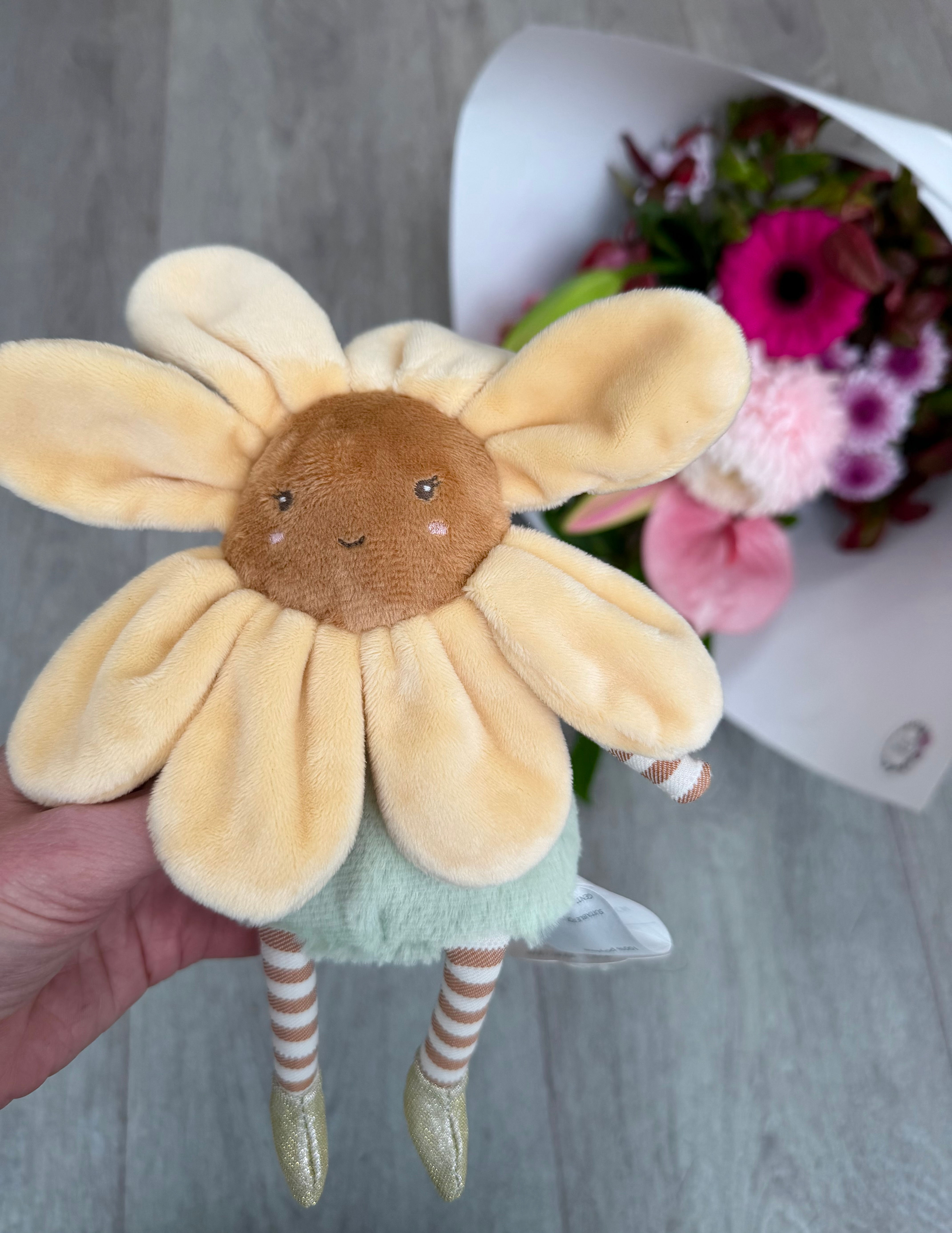 Flower Rattle