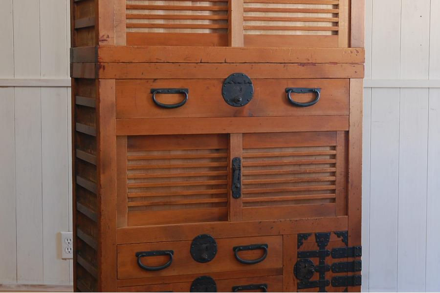 Thumbnail: 美濃帳場箪笥