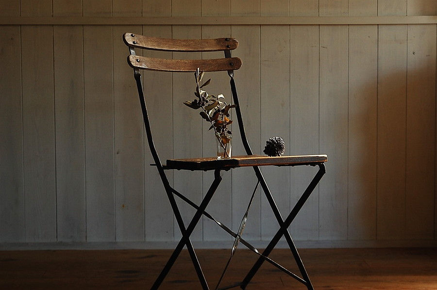 Thumbnail: 折りたたみ椅子