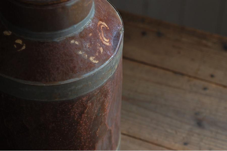 Thumbnail: ミルク缶