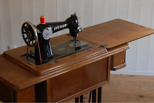 足踏みミシン アンティーク ブラザー HA1-B3型