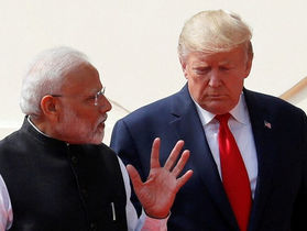 Trump and modi photo