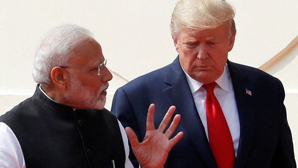 Trump and modi photo