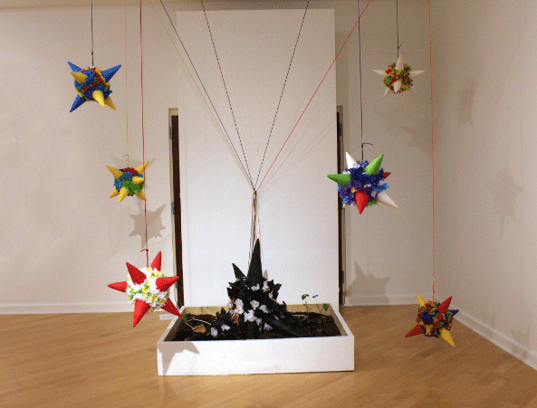 ALL-PINATAS.gif
