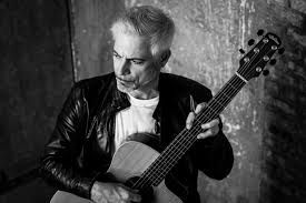 Conversations on two guitars  with Sean Harkness & Nobuki Takamen