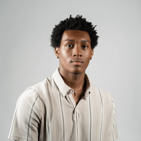 Spencer Gregory Portrait-min.png