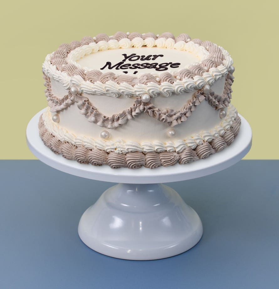 Champagne Pearl Vintage Cake