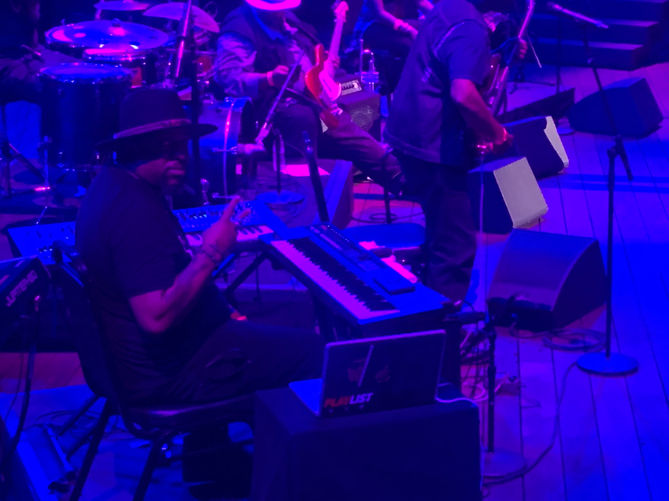 WB At The Flypoet Winter Classic