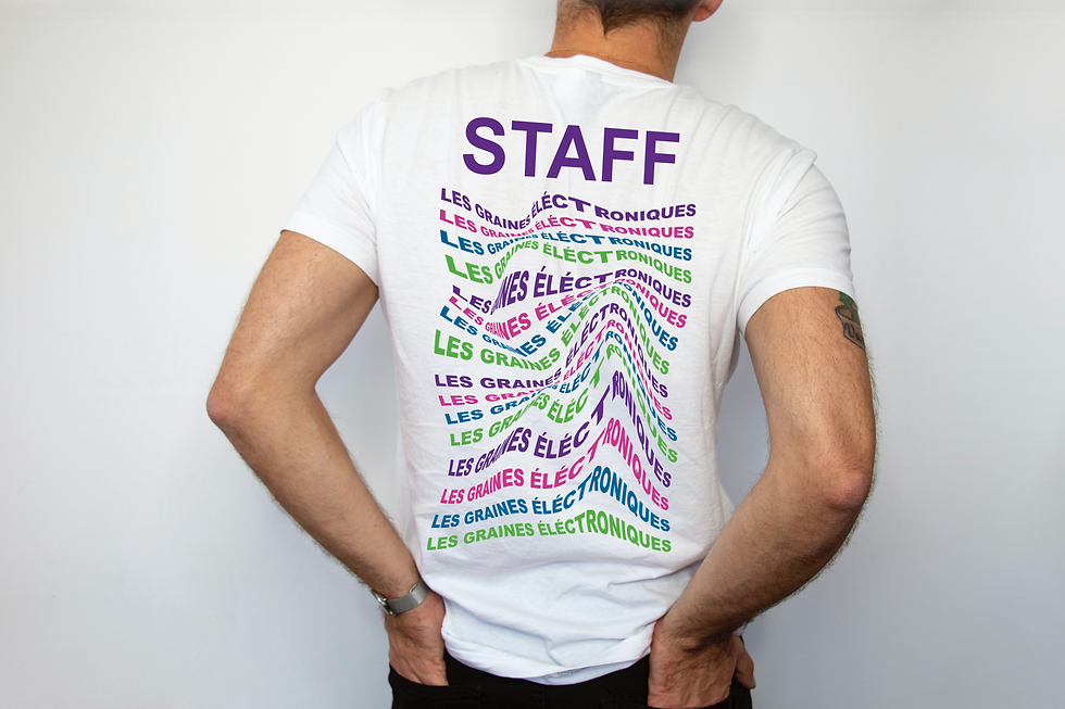 T-shirt staff