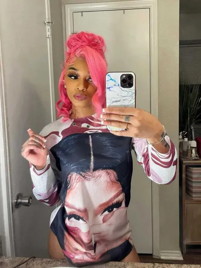 Thumbnail: Nicki Shirt’s 