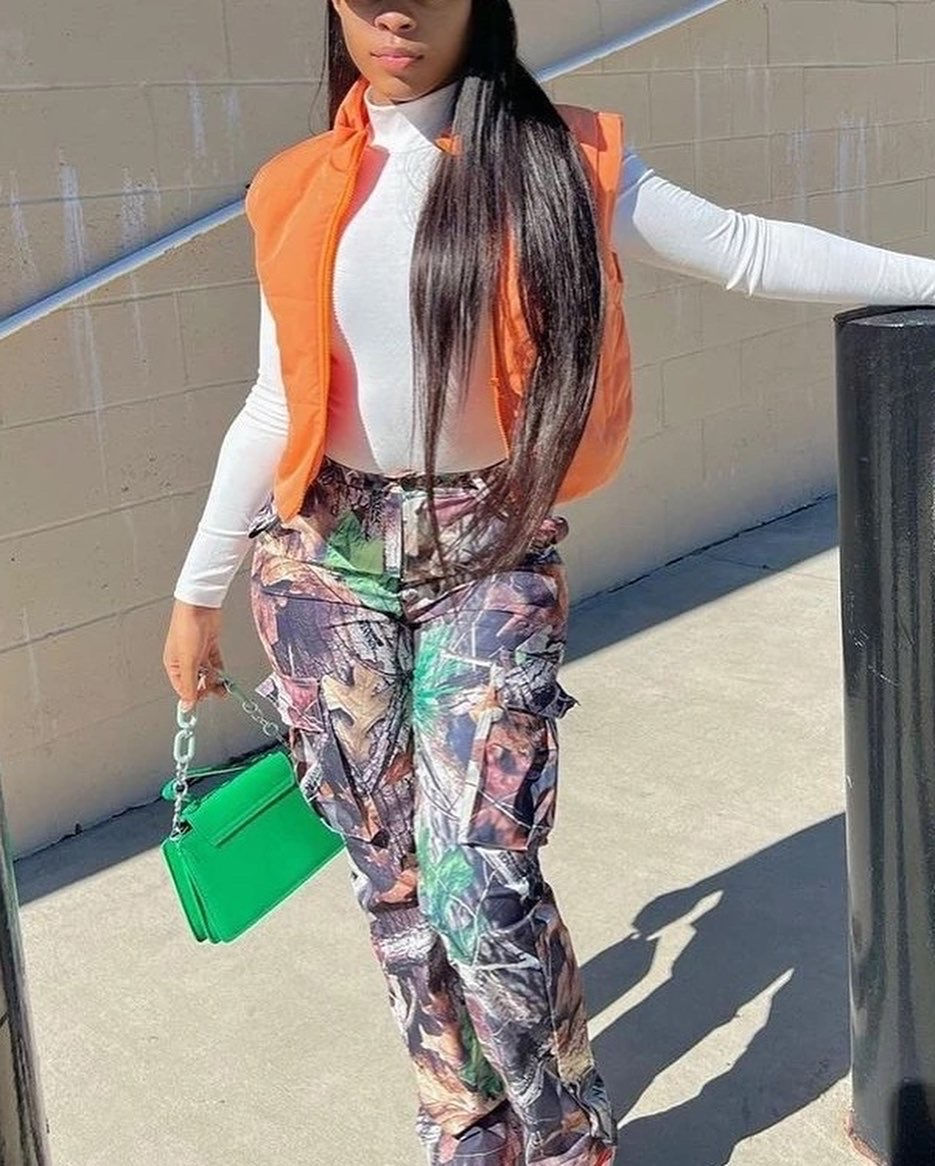 Thumbnail: Cargo Tree Pant’s 