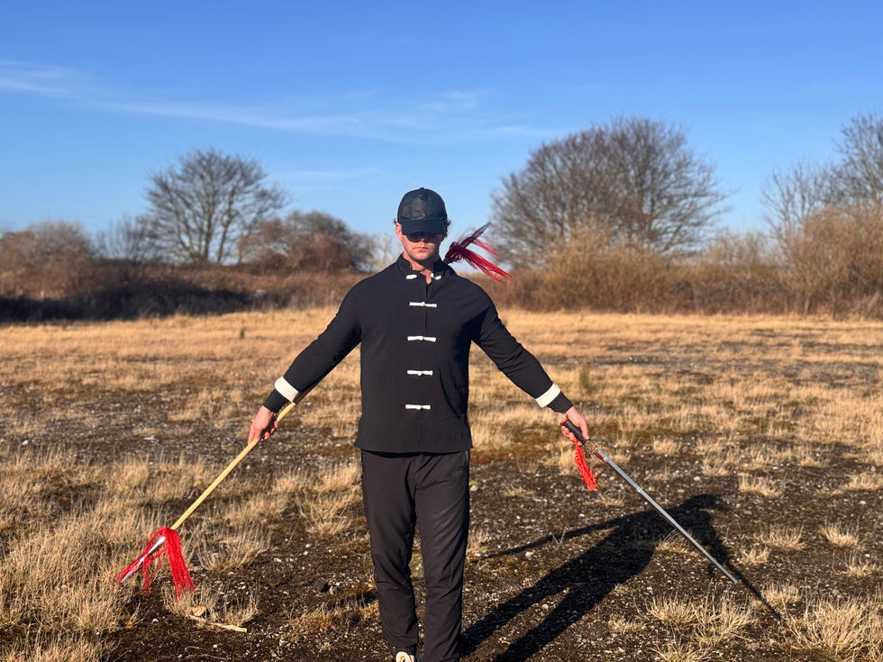 Chinese spear and t’ai chi sword 