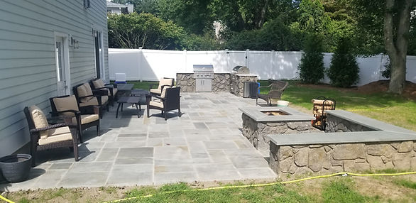 Patio with Sitting walls