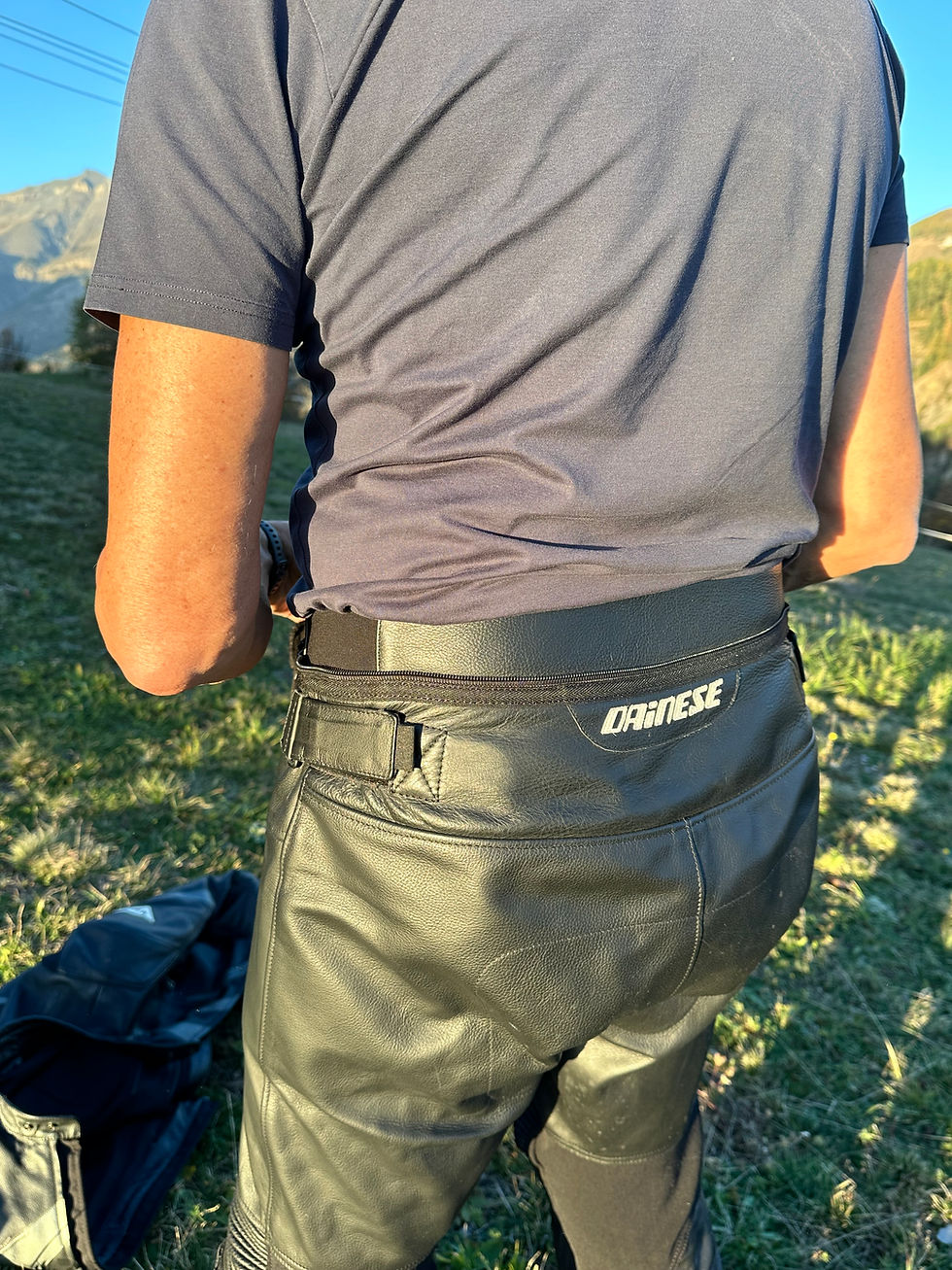 Miniature : Dainese leather jacket and trousers.