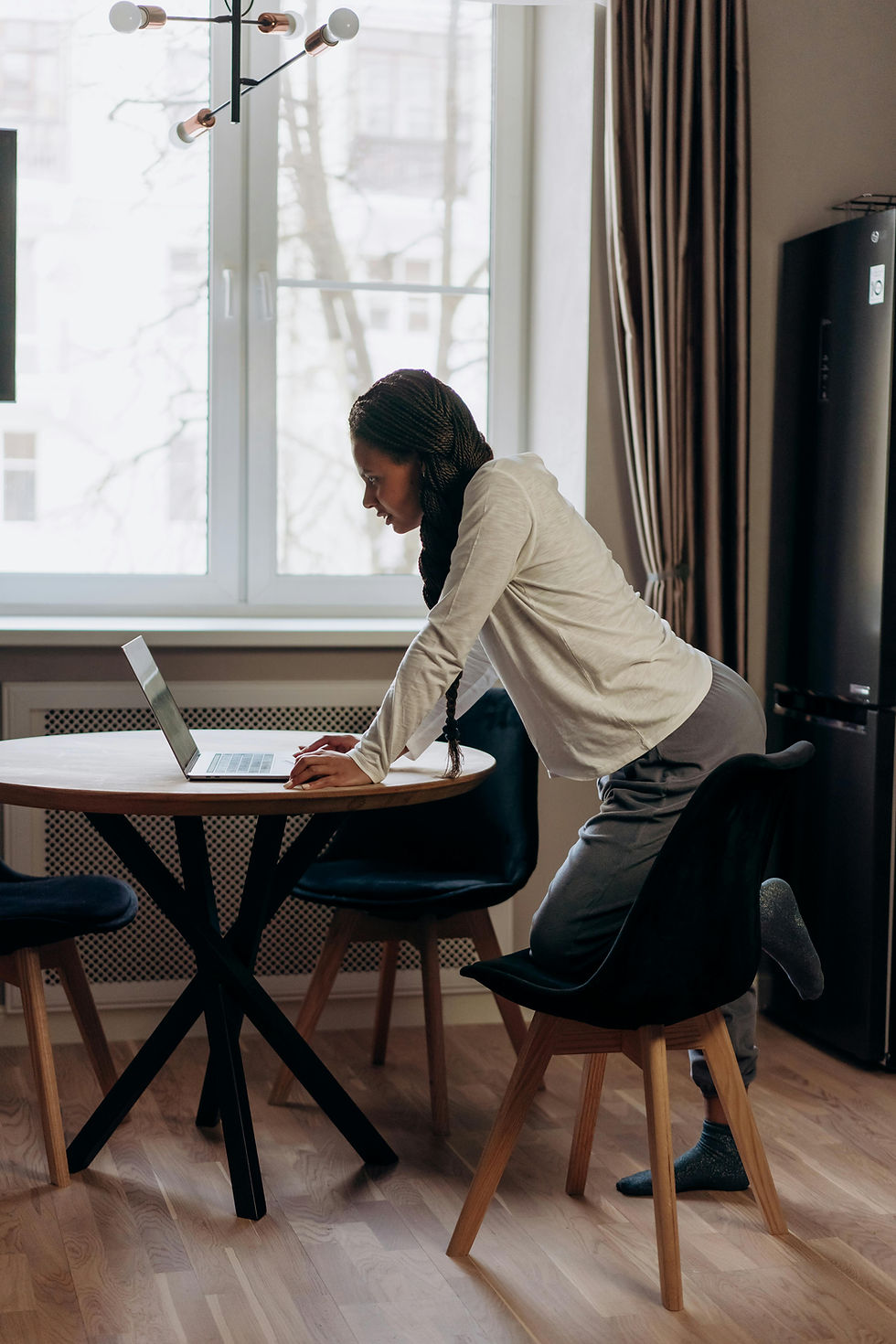 Woman on Laptop.jpg