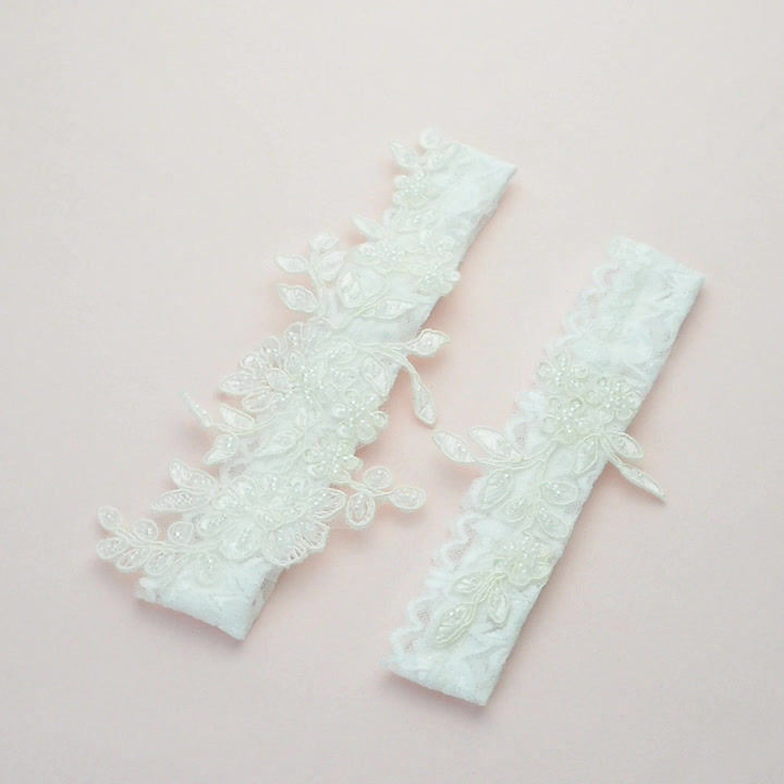 Thumbnail: Ida Floral Lace Garter Set White - D16