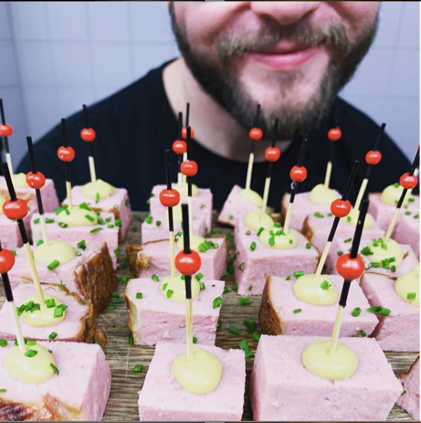 Leberkäs Jause mit Brot, zum abholen