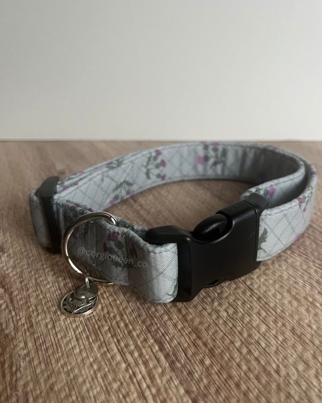 Thistle Collar
