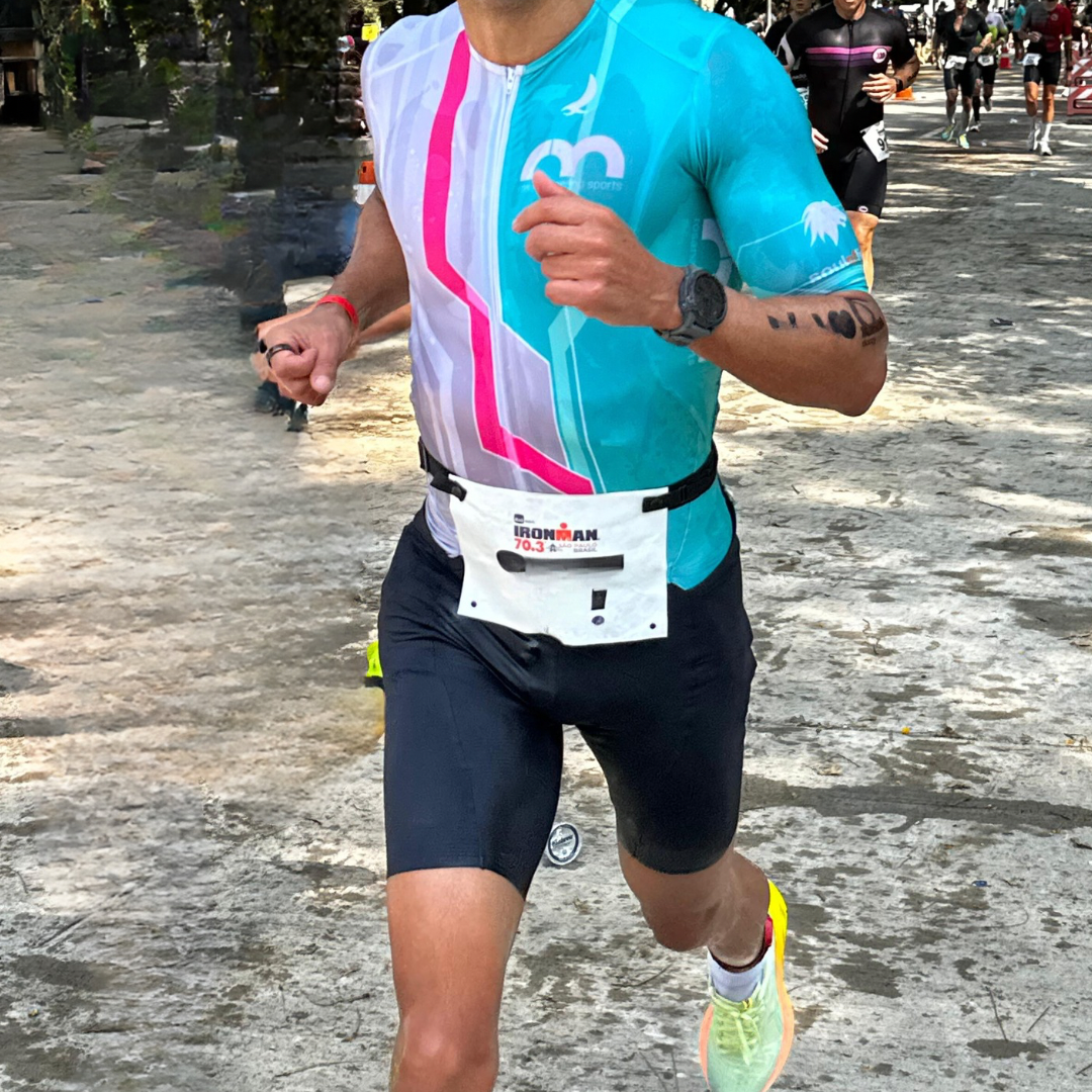 Macaquinho BIB Triathlon com manga design branco - Equipe RM Sports