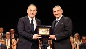 Γιάννης Παππάς: «Με τον Περιφερειάρχη, παλεύουμε καθημερινά για το μεγάλο στοίχημα του Ν. Αιγαίου. Το κλάσμα, με τον εντυπωσιακό αριθμητή και τον δύσκολο παρανομαστή». 