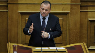 Συνεχίζεται η απασχόληση ιδιωτών γιατρών στα δημόσια νοσοκομεία για την αντιμετώπιση του COVID.